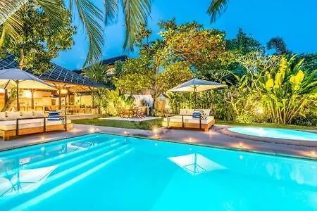 Villa Toscana - 7 Bdr Luxury Villa With Private Pool Seminyak  0*, Seminyak (Bali) Indonesia