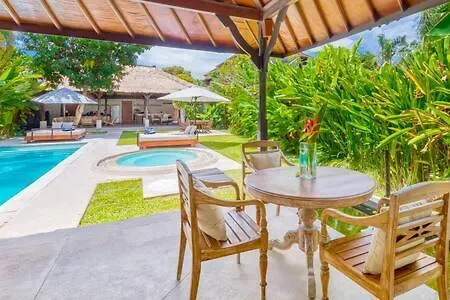Villa Toscana - 7 Bdr Luxury Villa With Private Pool Seminyak Indonésia